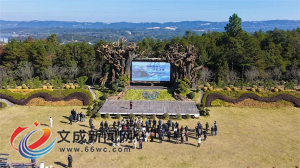 ���ݰ���Ԋ���ĳ��л���e��